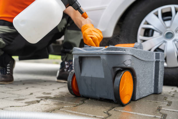 Portable Toilet Options We Offer in Schoolcraft, MI